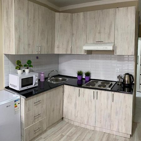 Оригинальная 1 Ком Квартира В Сердце Алматы Lägenhet Exteriör bild